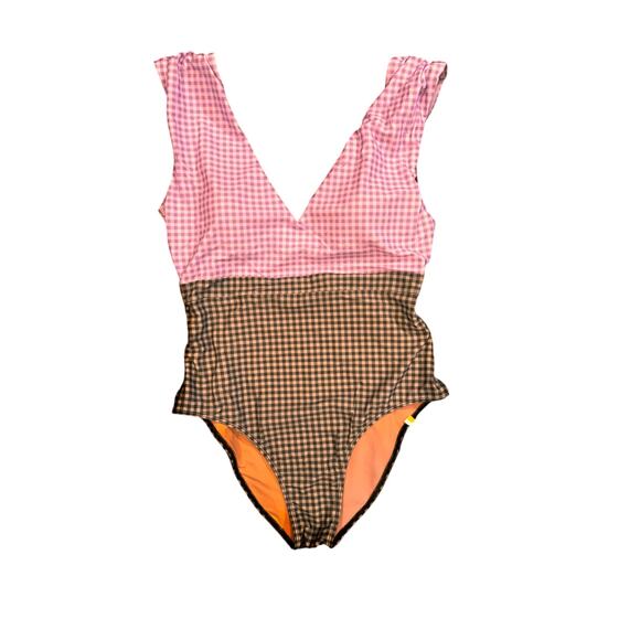 The Ruched Backflip size 10 - Picture 3 of 4